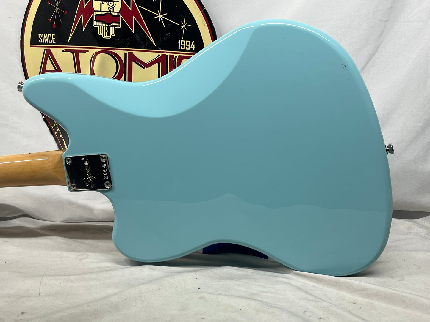 Squier Factory Special Run Classic Vibes '70s Jaguar Electric Guitar - Daphne Blue