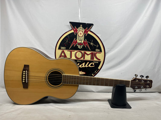 Wechter 1730 Acoustic Guitar