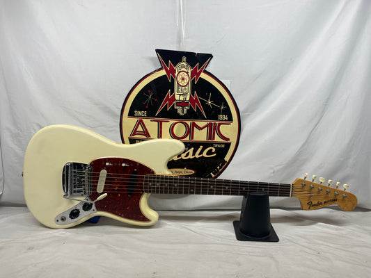 Fender Mustang 1967 Electric Guitar - Non-Original Neck Pickup
