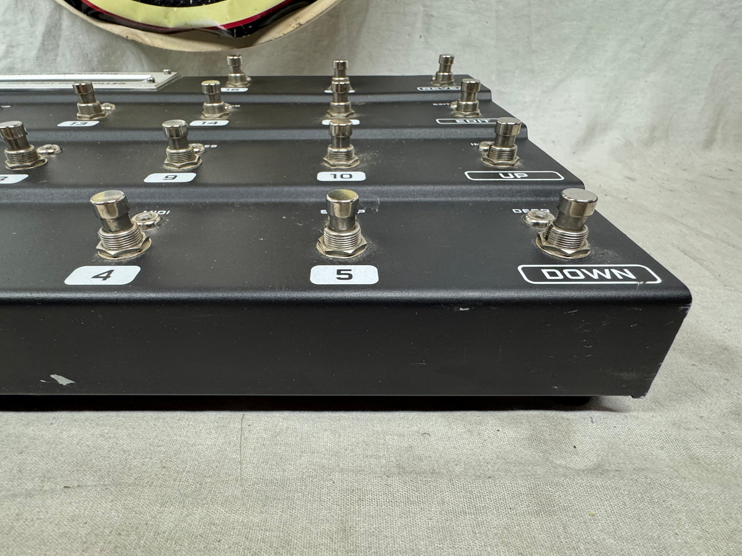 Fractal Audio Systems MFC-101 mfc101 MkII MIDI Foot Controller Pedal