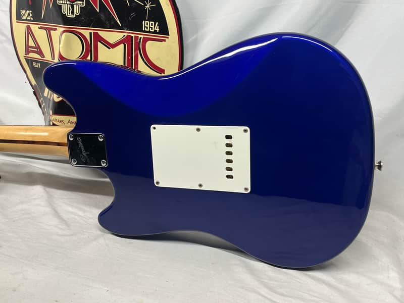 Squier Cyclone Electric Guitar - Image 11