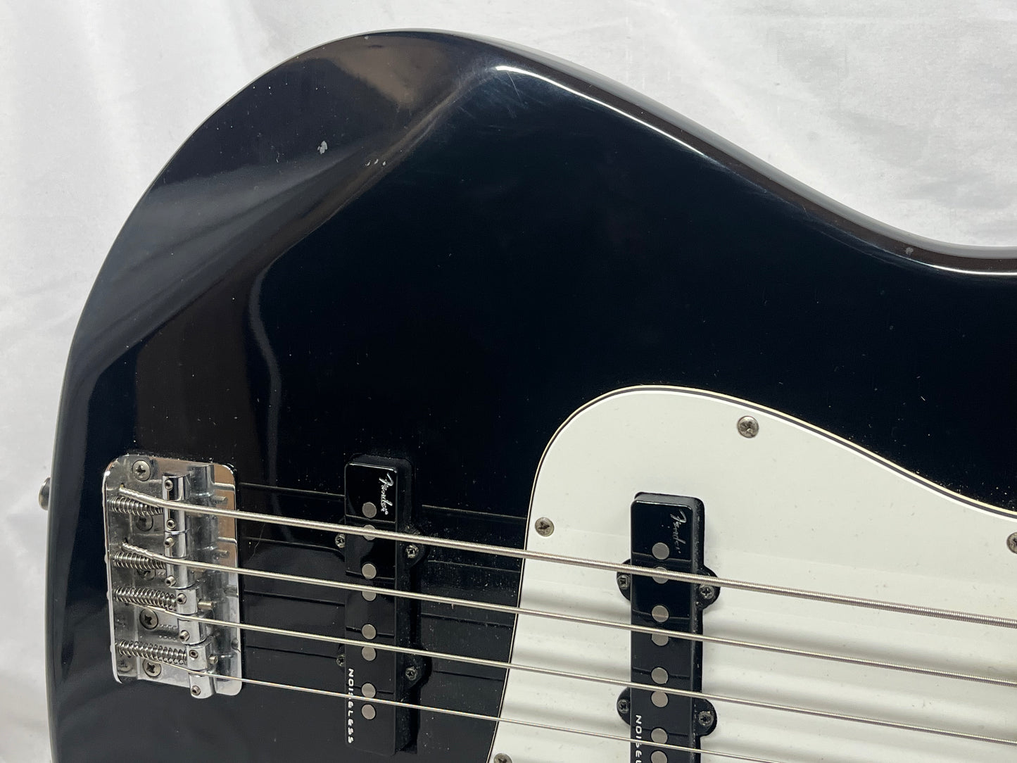 Squier 4-String Electric Jazz Bass