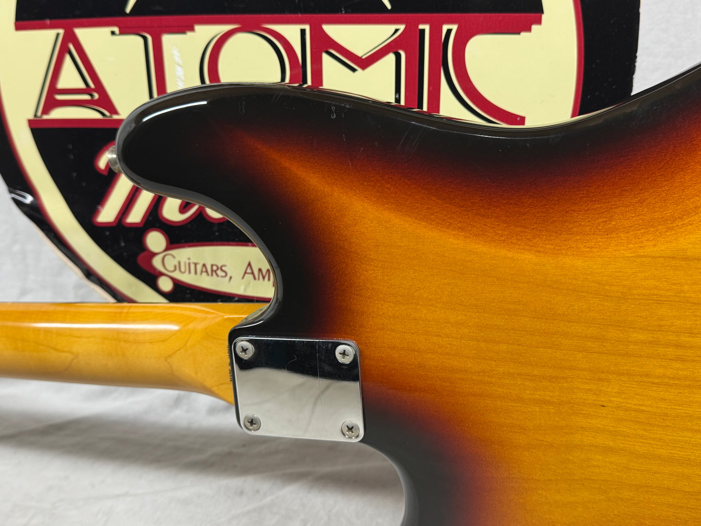 Fender Bass VI 6-string Bass with Case - MIJ Made In Japan 1996 - 3-Color Sunburst / Rosewood fingerboard