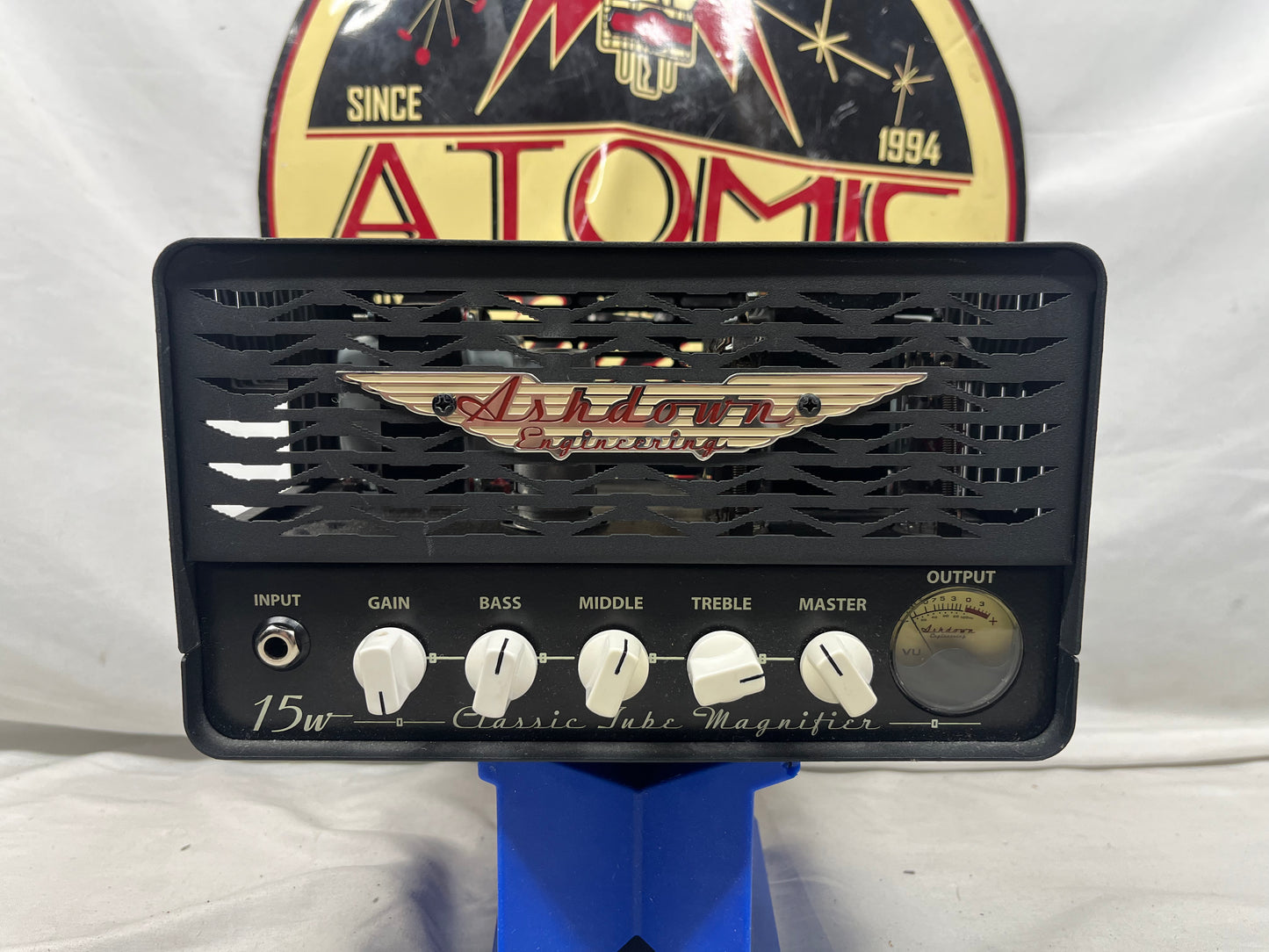 Ashdown CTM-15 Classic Tube Magnifier 15-Watt Bass Amplifier Head with Cover