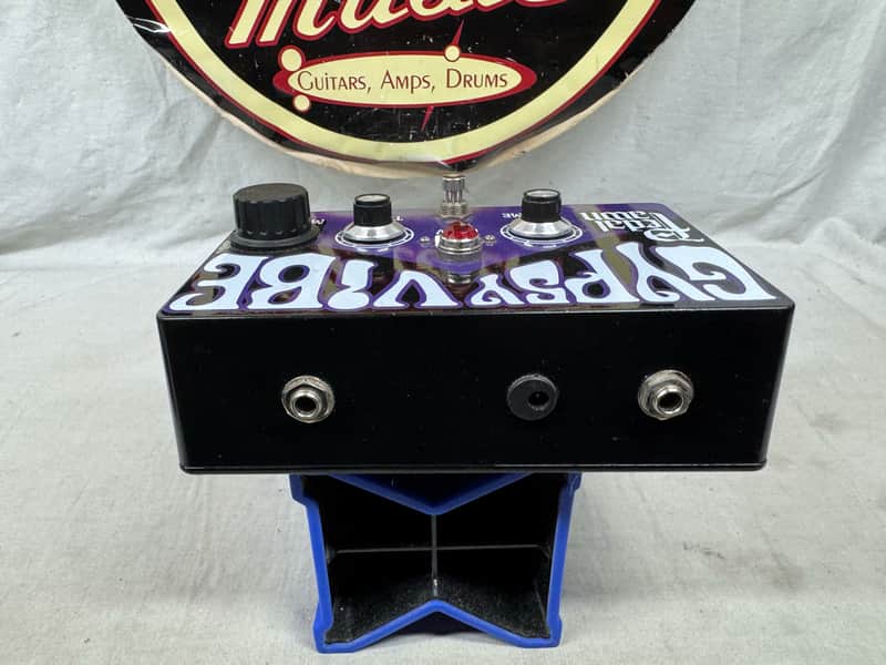 Pedal Pawn Gypsy Vibe Vibrato Pedal - Image 5
