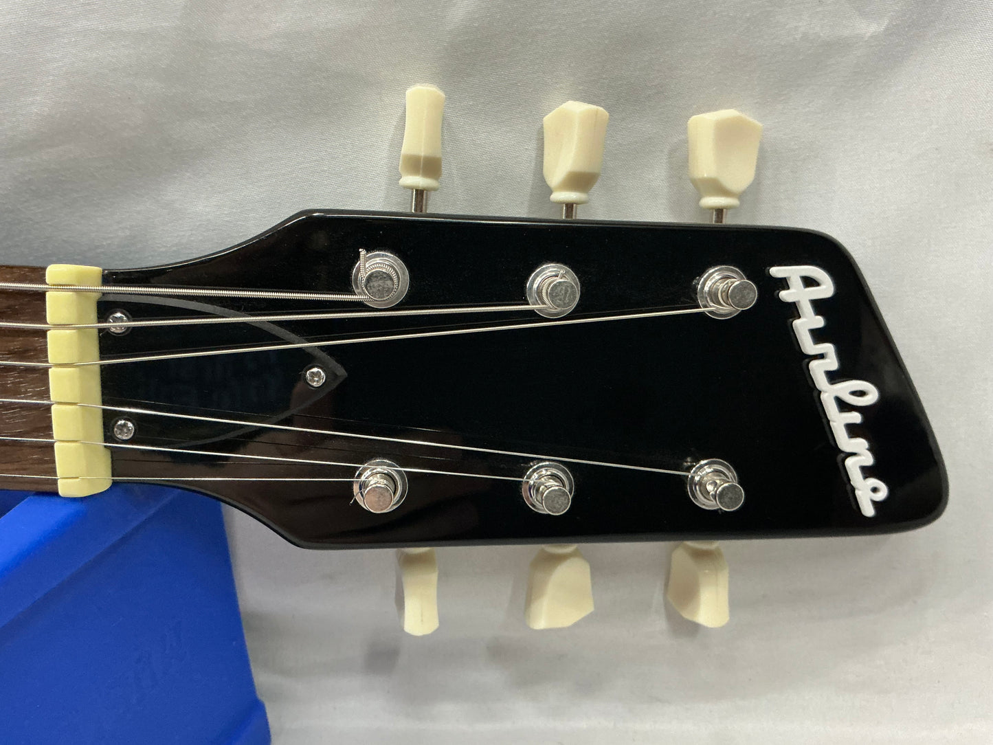 Airline Dual Tone Electric Guitar - White