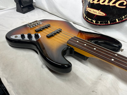 Fender Jaco Pastorius Signature Fretless 4-String Electric Jazz Bass - 3-Color Sunburst