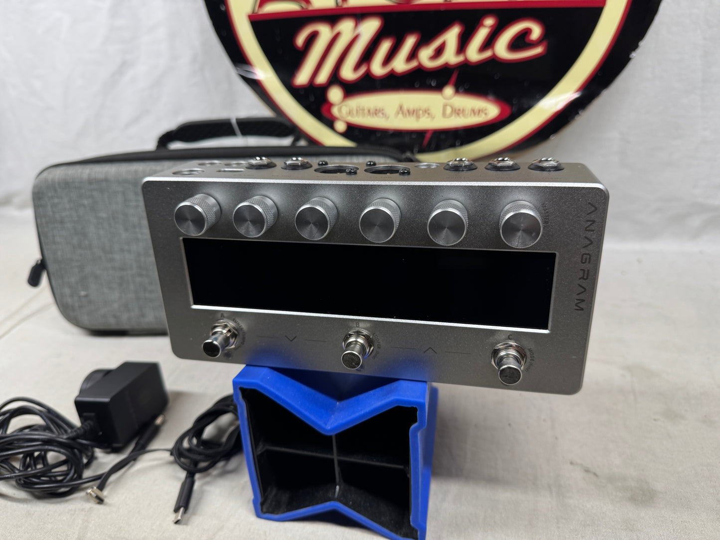 Darkglass Electronics Anagram Bass Multi-Effects Preamp Pedal with Power Supply + Soft Case