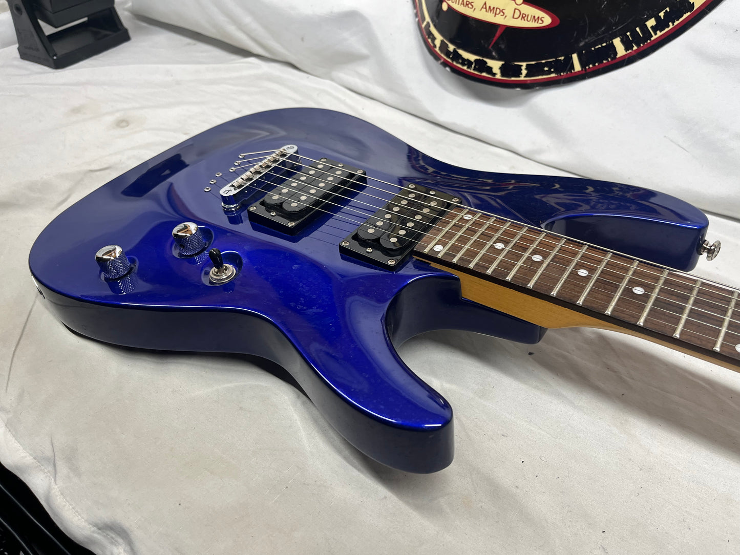 Schecter Diamond Series Omen-6 Doublecut Electric Guitar