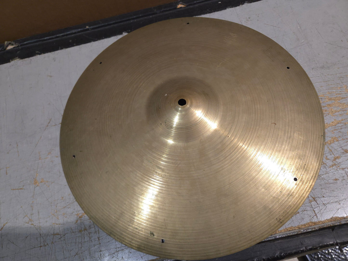 Zildjian Vintage 18" Medium Sizzle Crash