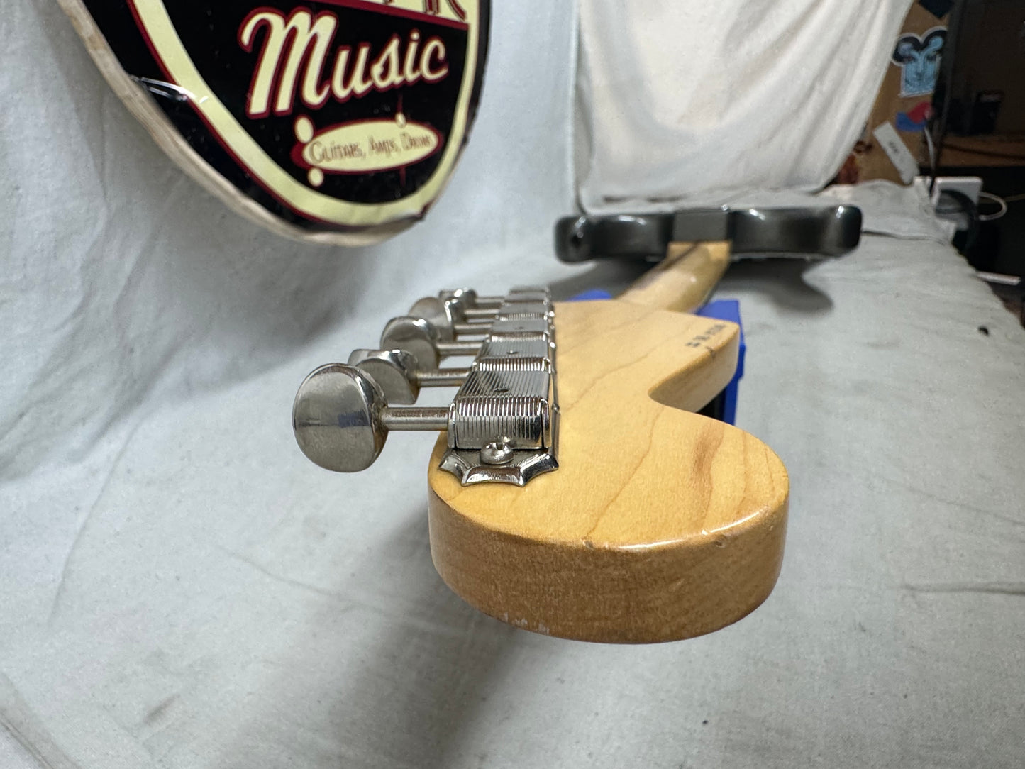 Fender USA Eric Clapton Stratocaster Guitar with Case - Lace Sensor Pickups 1993 - Pewter / Maple neck