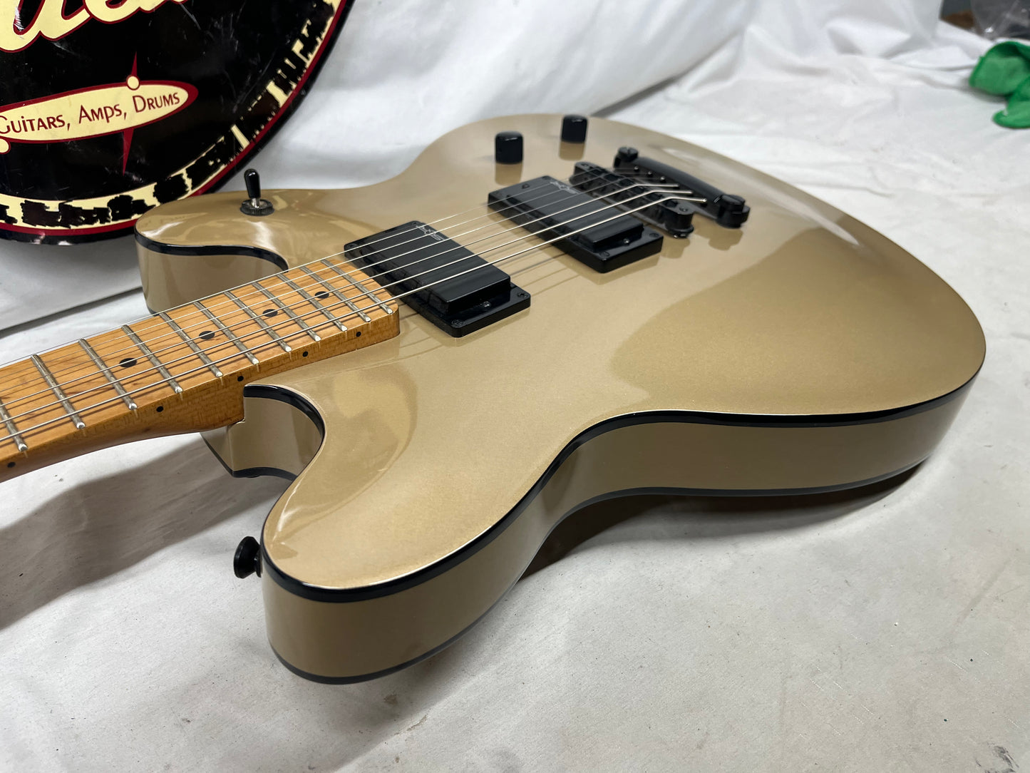 Squier Contemporary Active Starcaster HH Electric Guitar - Shoreline Gold