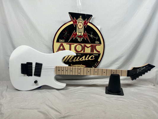 B.C. Rich bc GR2FRWH Gunslinger Retro II Electric Guitar 2025 - White