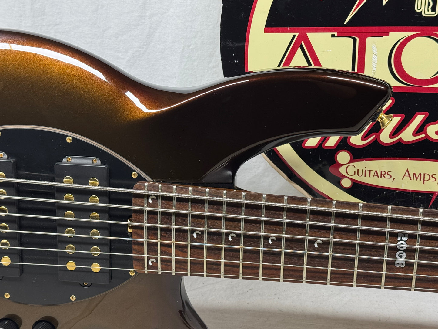 Ernie Ball Music Man Bongo 6 HH Bass with Case 2008 - Limited Edition Sequoia Gold