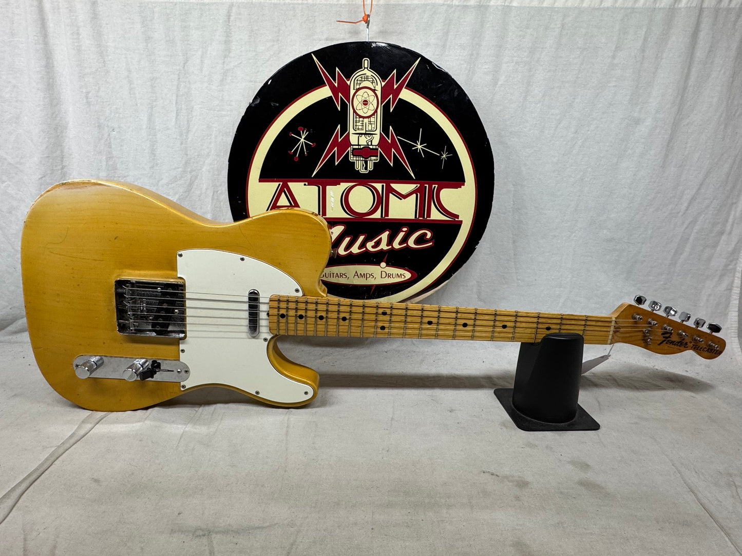 Fender USA Telecaster Guitar with Case 1975 - re-fretted by Philtone