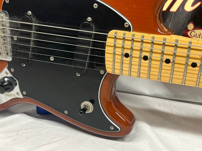 Fender Special Edition Mustang Electric Guitar - Image 6