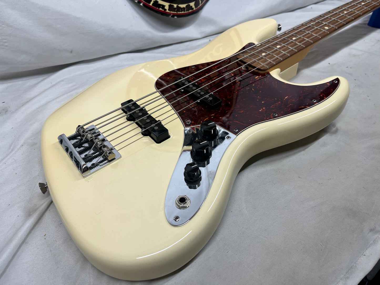 Fender American Standard 4-String Electric Jazz Bass 2011 - Olympic White