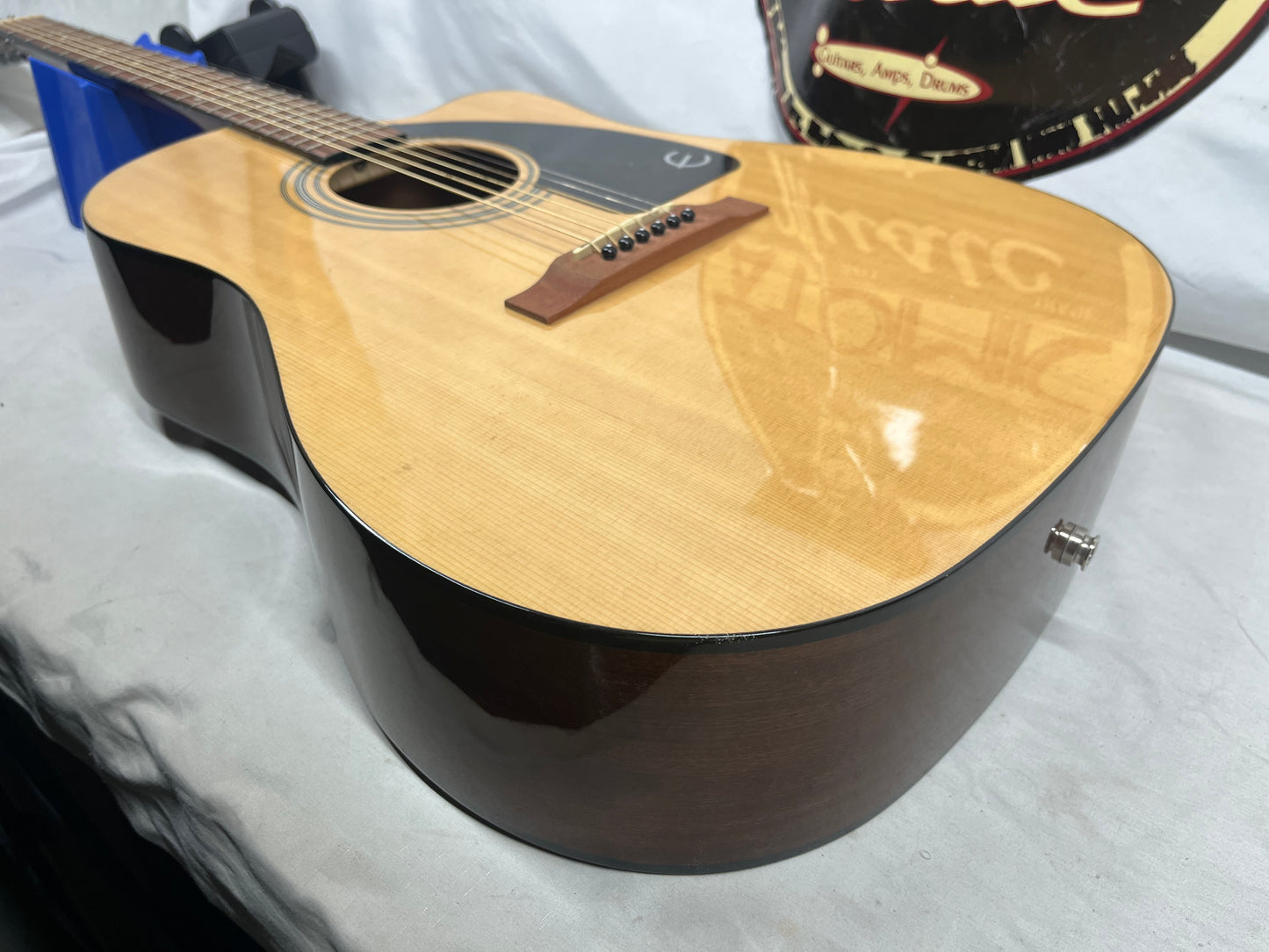 Epiphone J-15 EC Singlecut Acoustic Electric Guitar