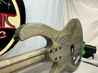 Schecter Guitar Research Bass