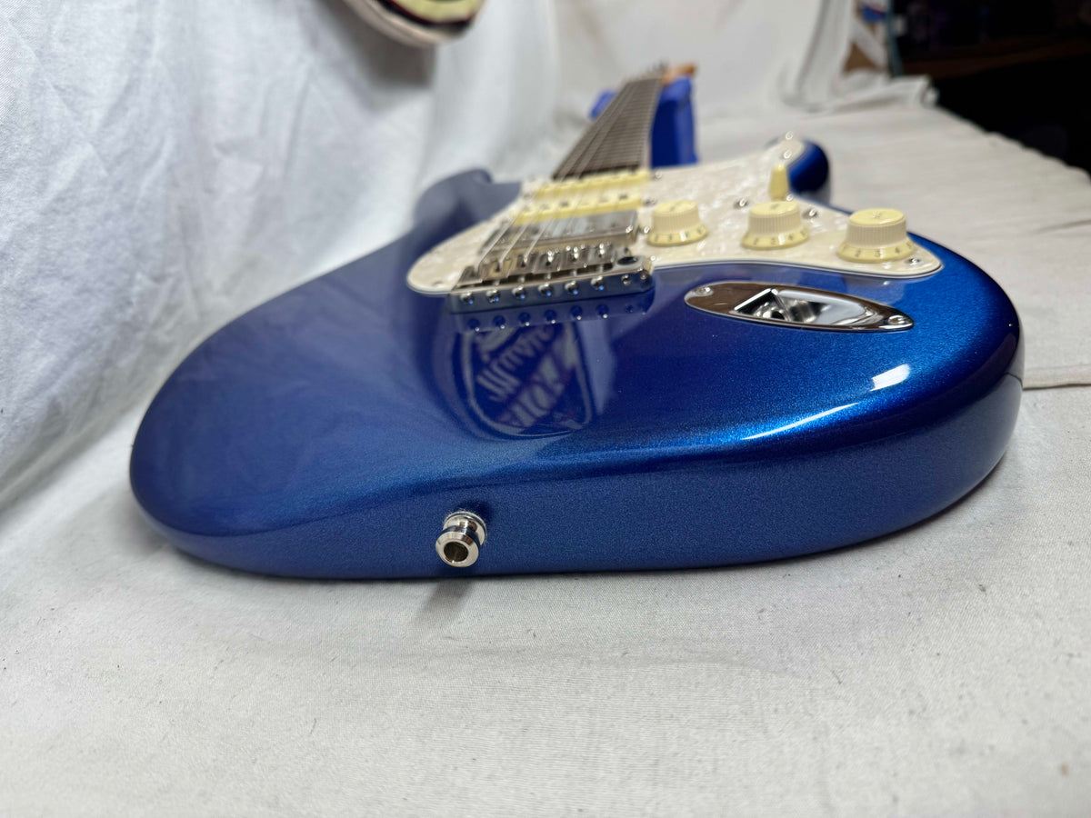 Fender American Ultra Stratocaster HSS Guitar with Case 2023 - Cobra Blue / Rosewood fingerboard