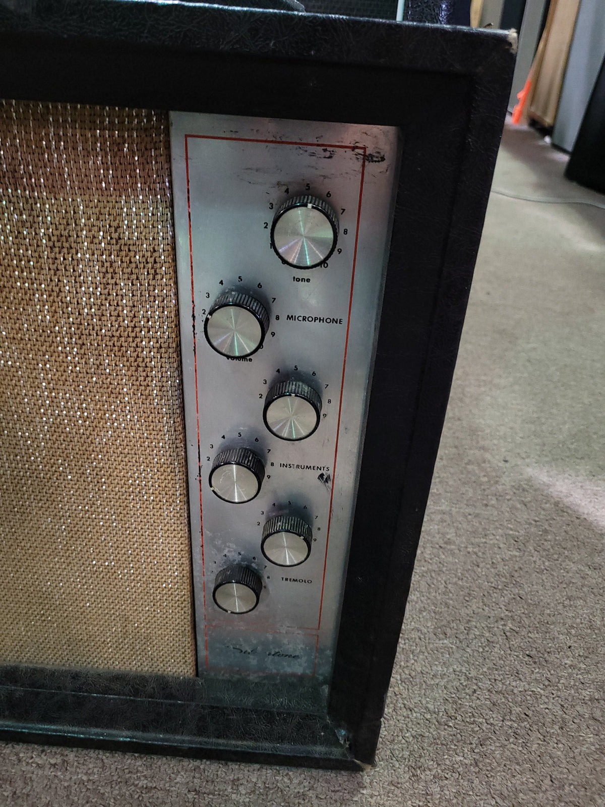 Silvertone Model 1472 10-Watt 1x12 Guitar Combo 1960s - Local Pickup Only