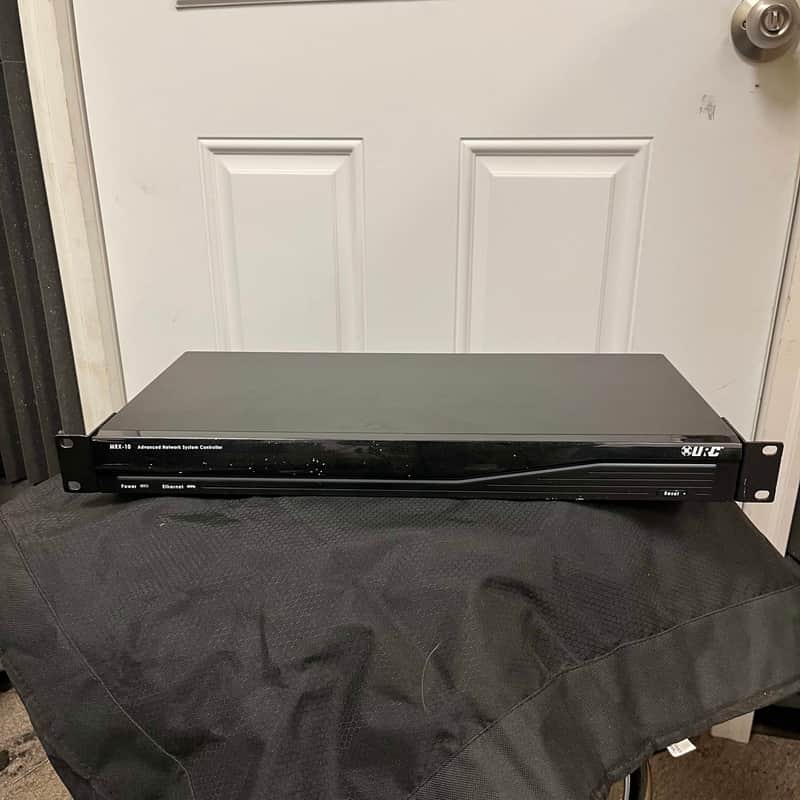 Universal Remote Control MRX-10 Advanced Network System Controller Rack