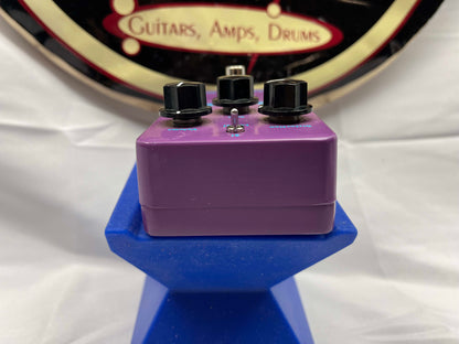 Aural Dream Bold Distortion Pedal - Purple