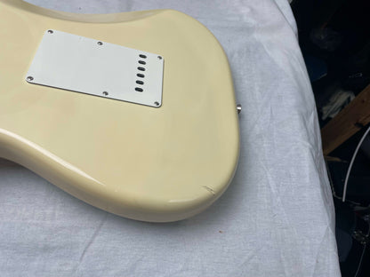 Fender American Standard Stratocaster Guitar with Lace Sensor pickups + Case 2005 - Buttercream or Honey Blonde or Yellow White / Maple neck