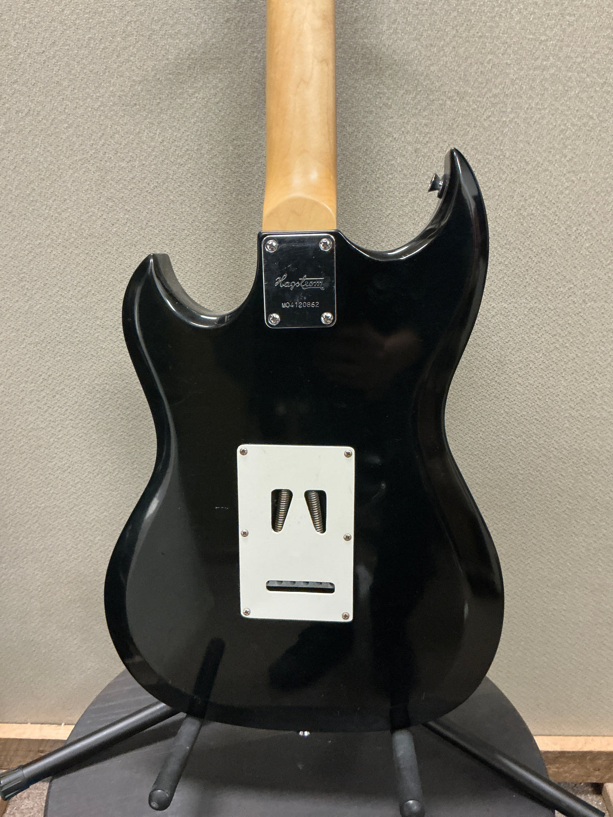 Hagstrom F300 Guitar