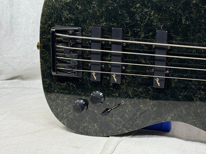 Fender HM Bass IV heavy metal 4-string Bass with Case - MIJ Made In Japan 1989 - 1990 - Green / Gold