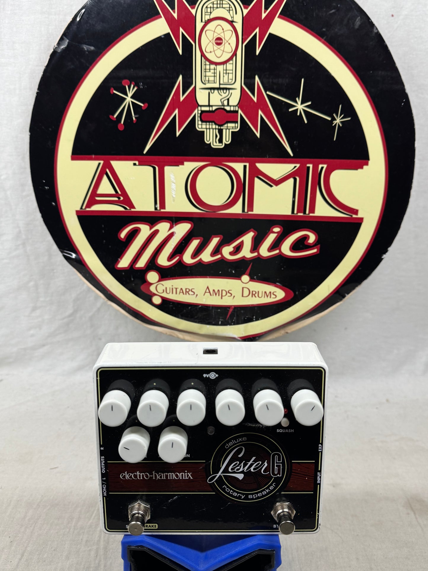 Electro-Harmonix Lester G Deluxe Rotary Speaker Emulator Pedal