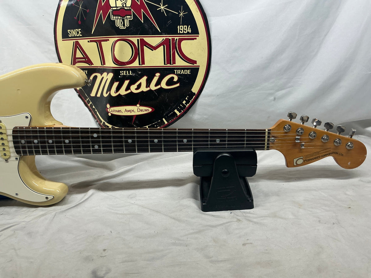 Fernandes FST-50 fst50 S-style Guitar