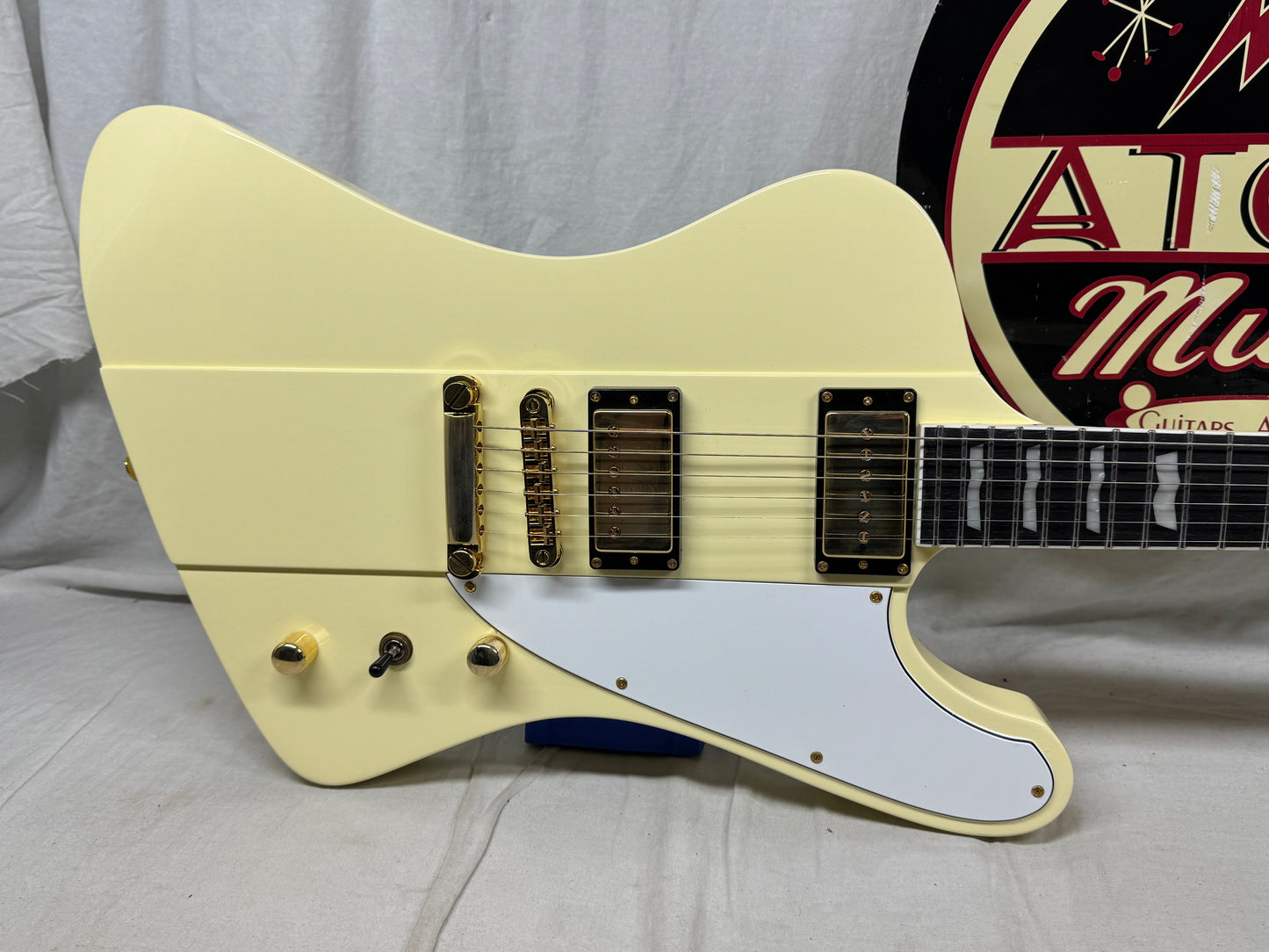 ESP LTD Deluxe Phoenix-1000 Guitar 2024 - Vintage White