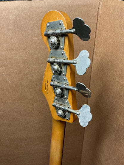 Fender Flea Artist Series Road Worn Signature Jazz Bass 2016 - Present - Shell Pink