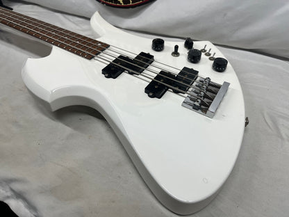 Burny Mockingbird 4-String Electric Bass