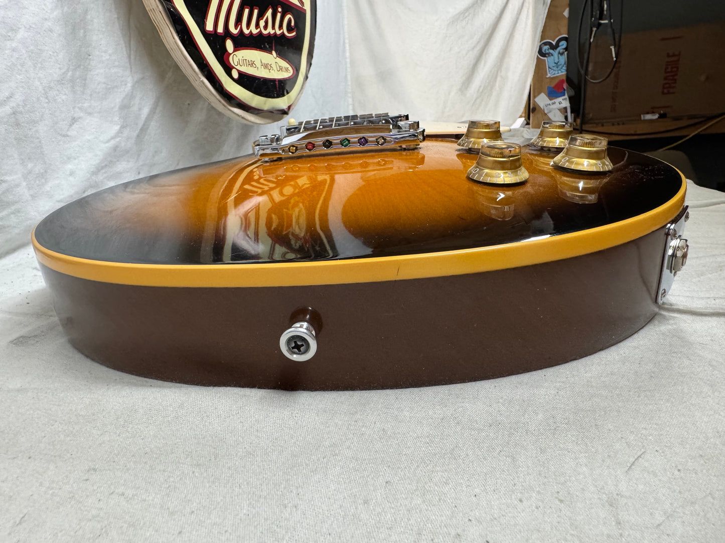 Gibson LPCGVSCH1 Les Paul Traditional Pro Guitar with Case 2012 - Vintage Sunburst