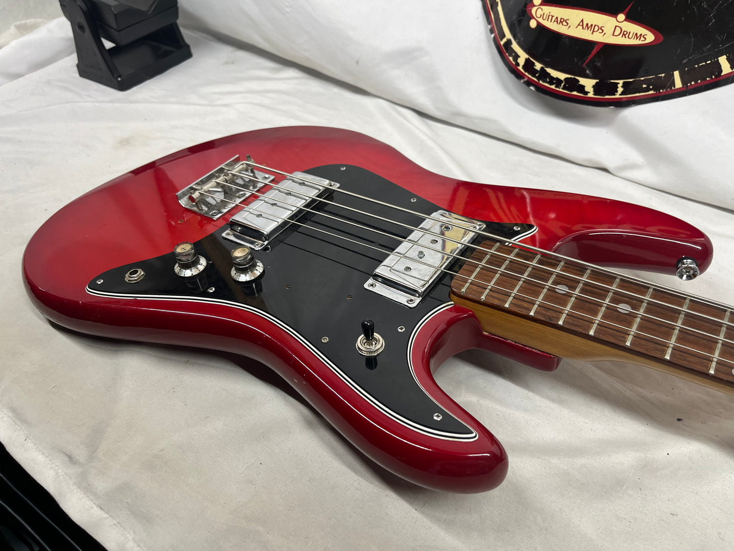 Epiphone ET-280 4-String Doublecut Electric Bass