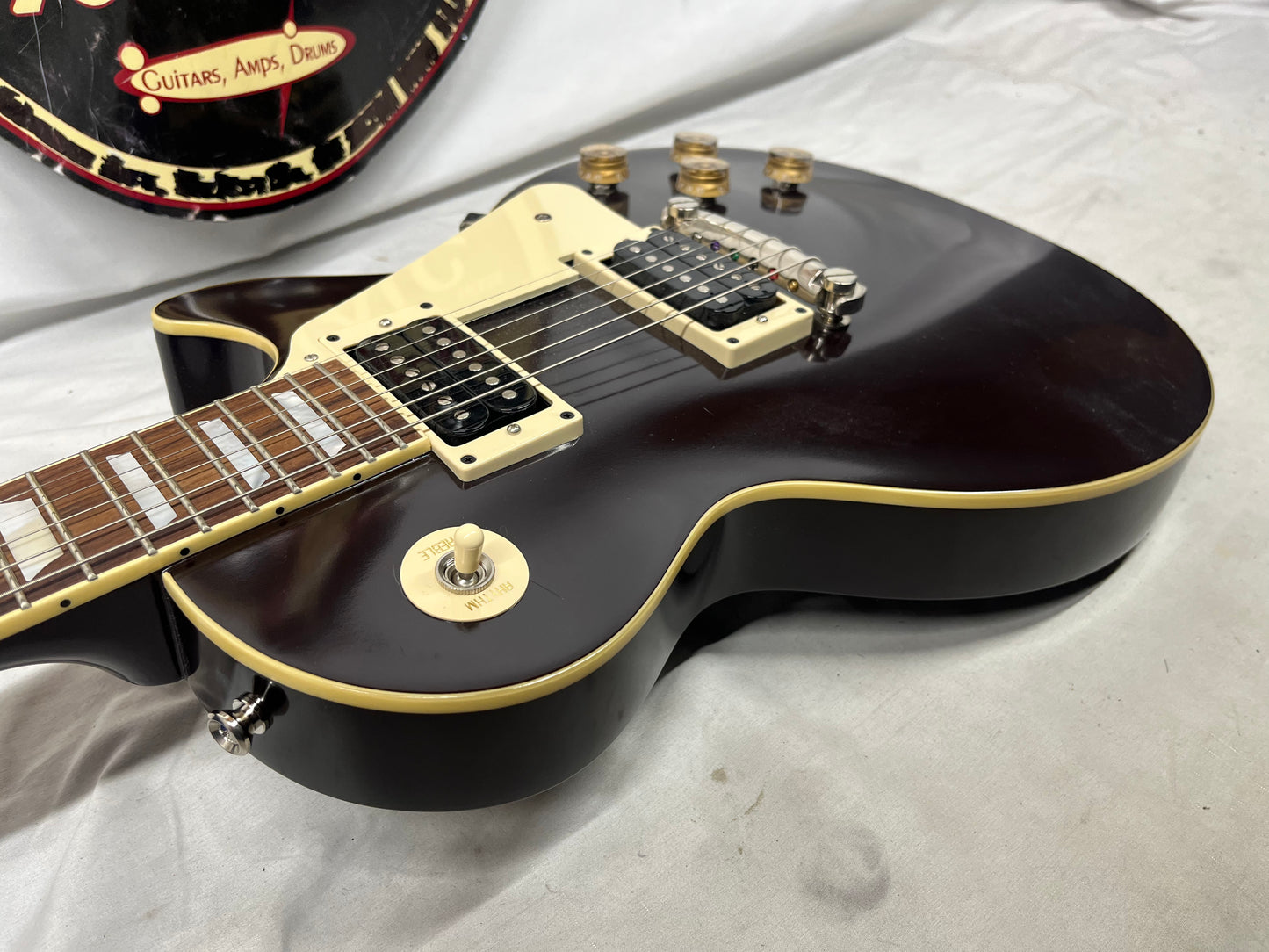 Epiphone Jeff Beck Signature Series Les Paul Standard Electric Guitar with Hard Case - Oxblood