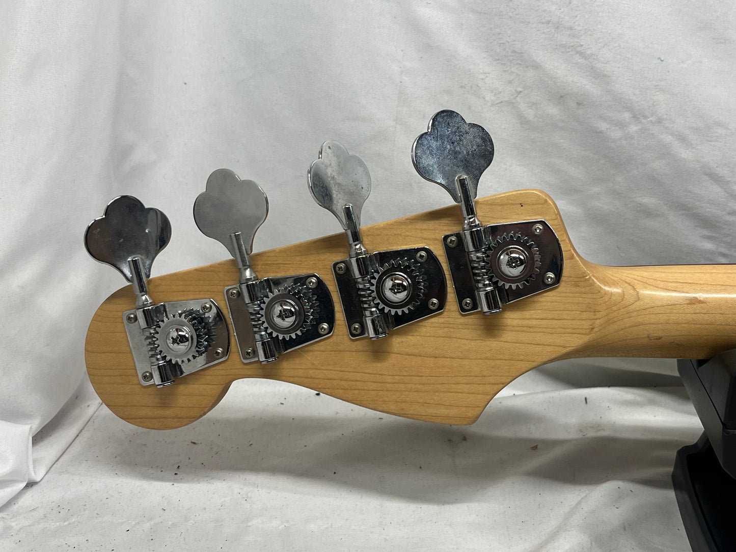 Fender 4-String Electric Jazz Bass MIM - Made in Mexico