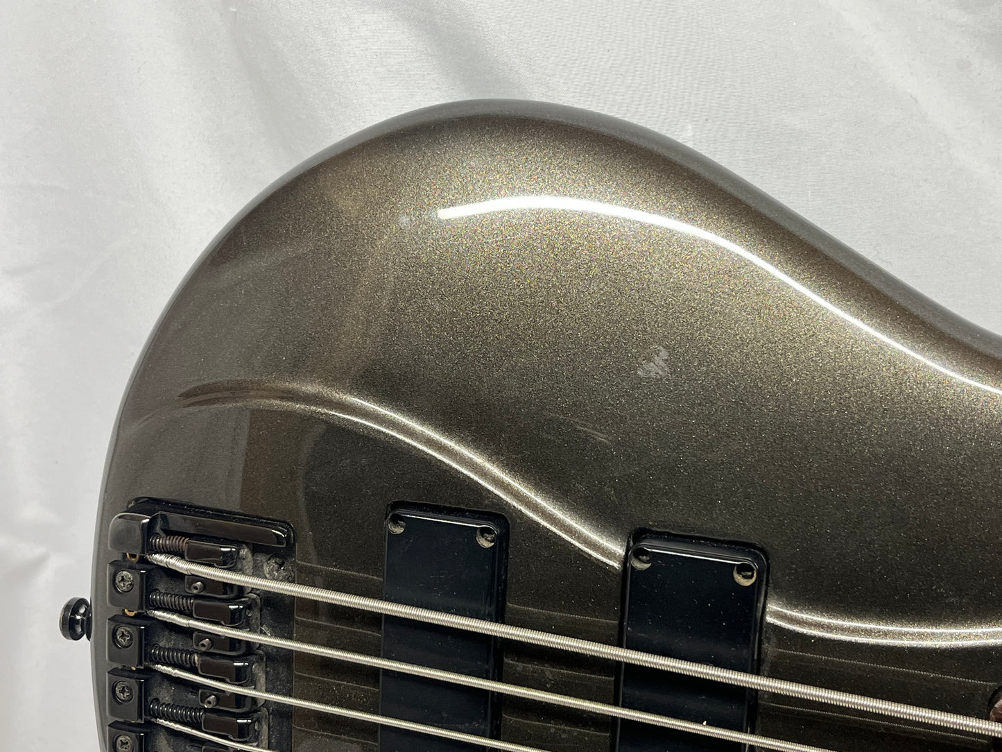 Ibanez EDC705 Ergodyne 5-String Electric Bass - Gray Pewter