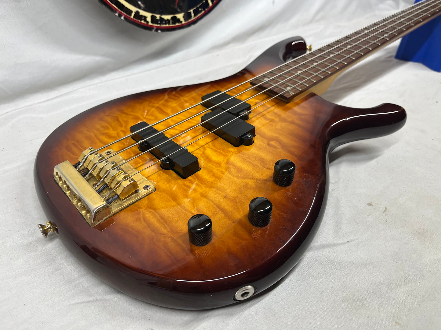 MD Music Drive 4-String Electric Bass