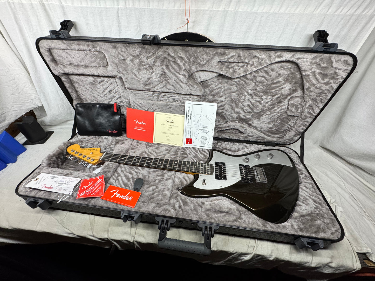 Fender American Ultra II 2 Meteora Guitar with COA + Case 2025 - Texas Tea / Ebony fingerboard