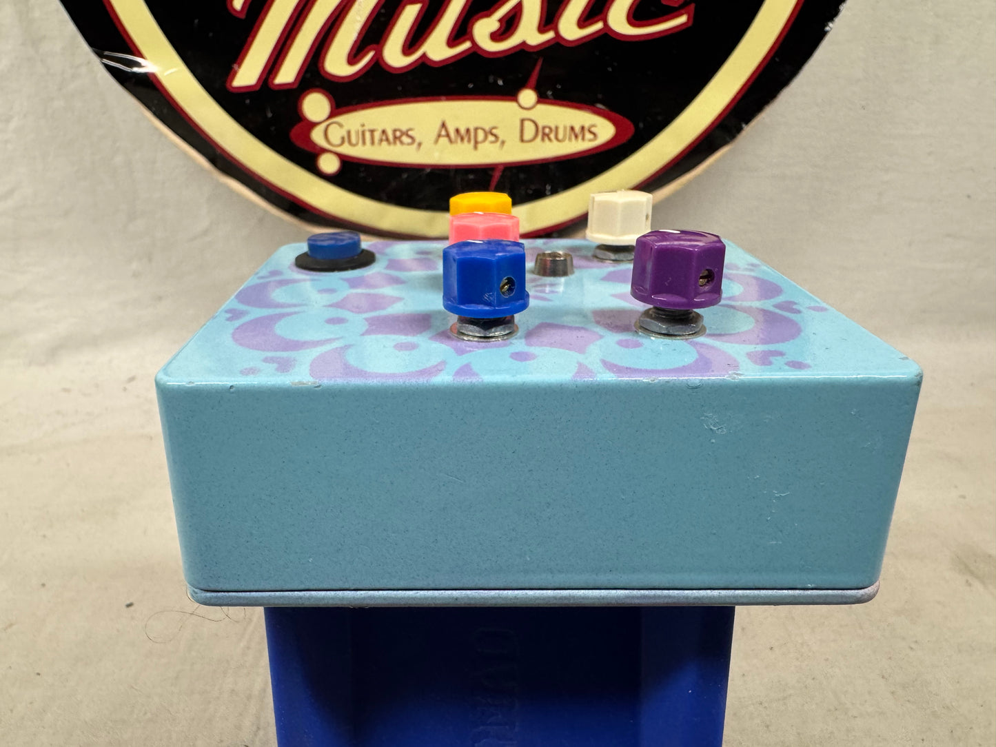 digdugDIY Digital Surf Noise Generator Pedal