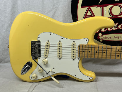 Fender Player Stratocaster Strat Electric Guitar MIM - Made in Mexico - Buttercream