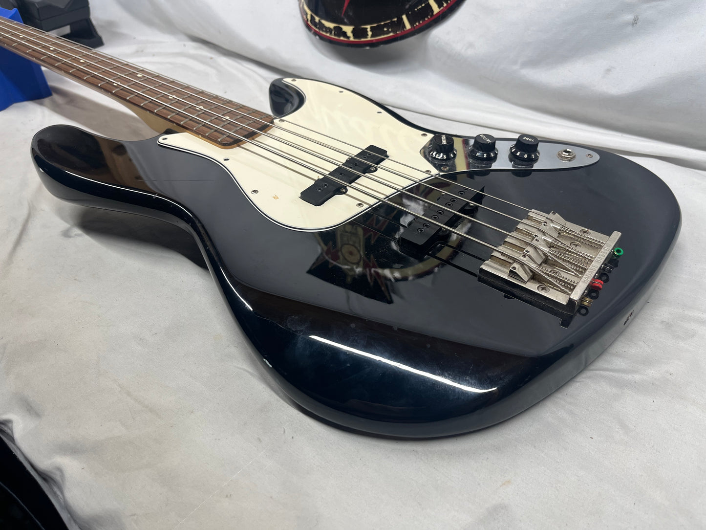 Fender 4-String Electric Jazz Bass MIM - Made in Mexico