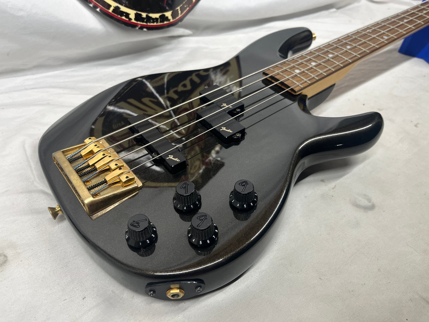 Fender Precision Bass P-Bass Lyte 4-String Electric Bass with Hard Case MIJ - Made in Japan