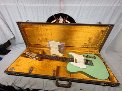 Fender USA Custom Shop PARTS Telecaster Guitar with Case 2002