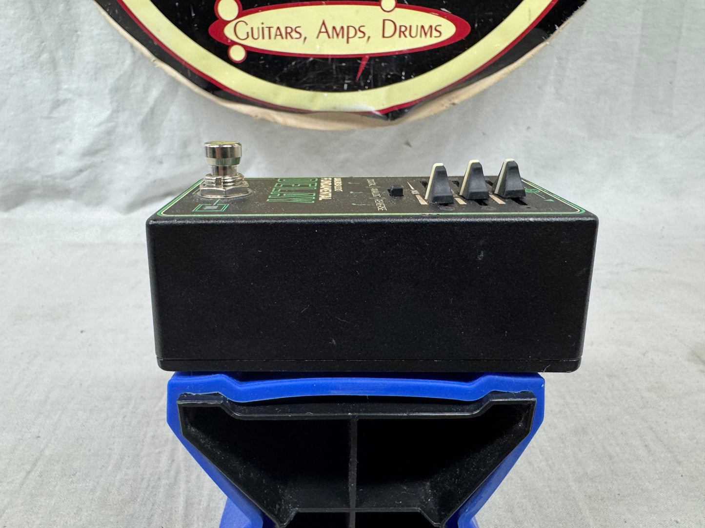 Walrus Audio Fundamental Delay Pedal
