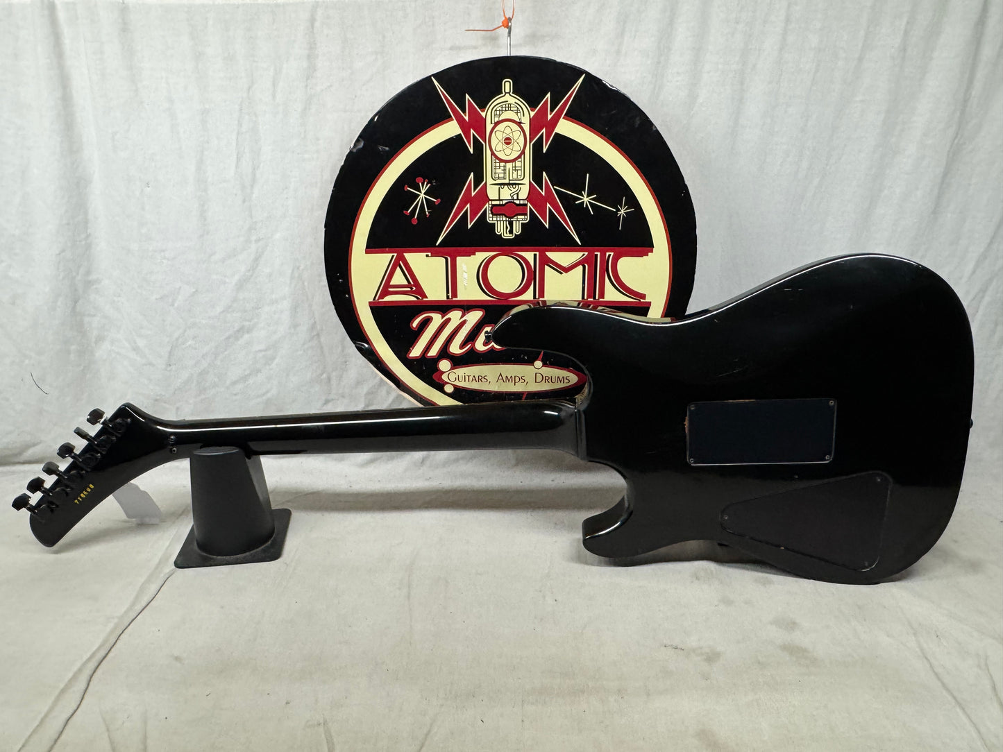 Hamer USA Chaparral Guitar with Case - Black - headstock repaired!