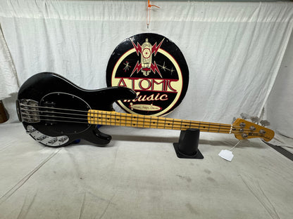 Ernie Ball Music Man StingRay sting ray 4H 4 h 4-string Bass with Gator Case - Black / Maple neck
